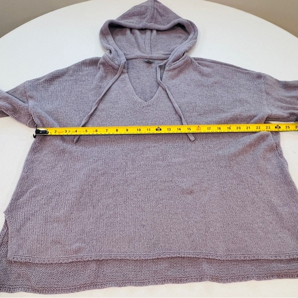Aerie sweater pullover hoodie light purple lilac small - excellent condition. - Picture 3 of 7